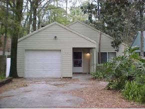 823 NW 11th Avenue, Gainesville, FL 99999