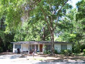 2402 NW 46 Ter., Gainesville, FL 32606