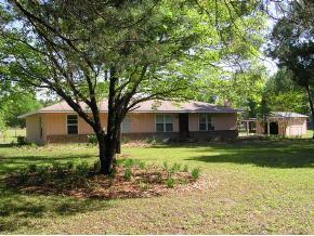 15726 SW 63 Ave., Archer, FL 32618