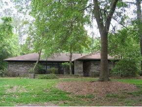 3705 NW 25th Ave., Gainesville, FL 32605