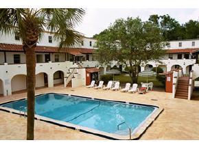 914 SW 8th Unit 57 Ave., Gainesville, FL 32601