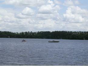 138 West Star Lake Dr., Hawthorne, FL 32640