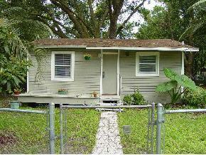 [Address Hidden by Seller], Gainesville, FL 32606