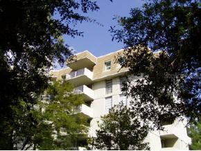 1717 NW 23rd Ave., Gainesville, FL 32605