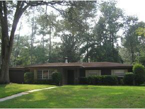 4706 NW 30th St., Gainesville, FL 32605