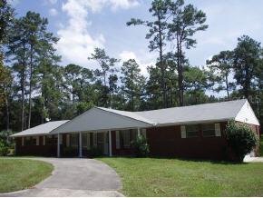 1521 NW 30th Street St., Gainesville, FL 32605