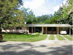 2224 NE 12th Ter., Gainesville, FL 32609