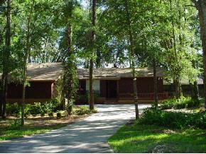 3527 NW 46th Pl., Gainesville, FL 32605