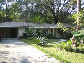 1708 NW 10th Terrace Ter., Gainesville, FL 32609