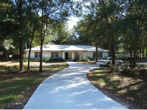 2615 247th Ter., Newberry, FL 32669