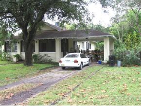 400 NE 10th St., Gainesville, FL 32601