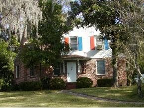 949 SW 13 Street St., Gainesville, FL 32601
