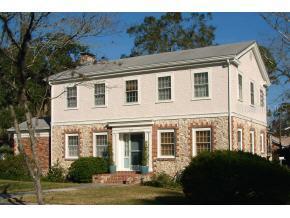 725 NE 6th St., Gainesville, FL 32601