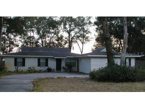 334 SE 28th St., Melrose, FL 32666