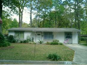 4305 NW 21 St., Gainesville, FL 32605