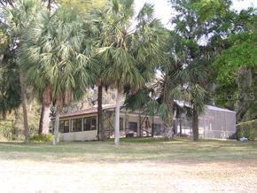 8008 W Breezy Point Rd., Melrose, FL 32666