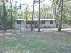 736 NE 644 St., Old Town, FL 32680