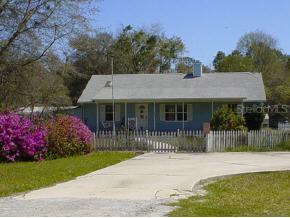 220 Hoover Rd., Hollister, FL 32147