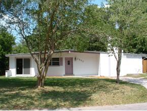 2940 NE 10th Dr, Gainesville, FL 99999