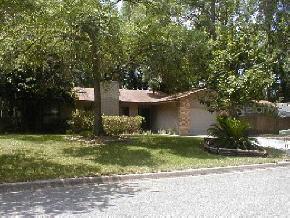 7805 SW 11 Pl., Gainesville, FL 32607