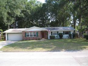 3207 NW 48th Place, Gainesville, FL 32605