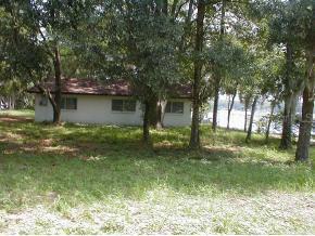 192 Joann St., Hawthorne, FL 32640