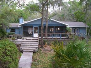 101 Star Lake Dr., Hawthorne, FL 32640