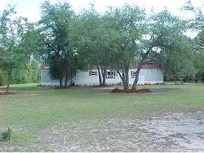 10851 NE 97th Pl., Archer, FL 32618