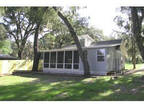109 Bumpy Road, Melrose, FL 32666