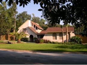 8520 SW 2nd Pl., Gainesville, FL 32607