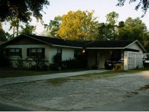 920 SE 19 Ter., Gainesville, FL 32641