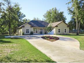 10819 SW 83rd Place, Gainesville, FL 32608