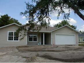 347 Ashley St., Hawthorne, FL 32640
