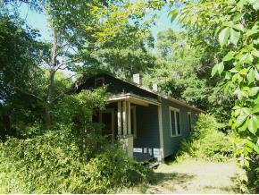 221 SE 8th St., Gainesville, FL 32601