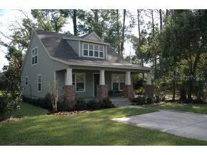 1037 NE 2nd St., Gainesville, FL 32601