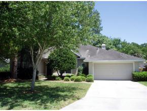 6221 NW 34th Drive Dr., Gainesville, FL 32653