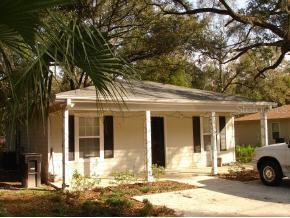 433 SE 13 Street St., Gainesville, FL 32601