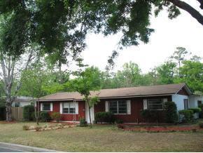 2118 NW 30th Pl., Gainesville, FL 32605