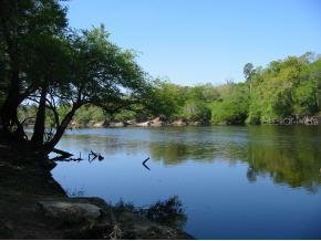 1083 NE Old Bridge Rd., Mayo, FL 32066