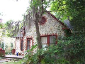 520 SW 10th St., Gainesville, FL 32601