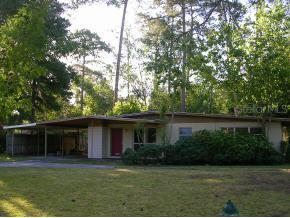 2225 NE 7th Ter., Gainesville, FL 32609