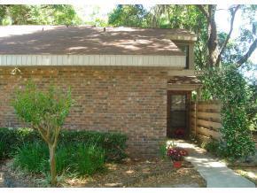 5302 NW 34th Place, Gainesville, FL 32606