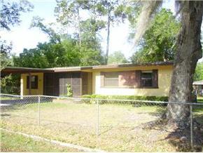 527 NE 12 St., Gainesville, FL 32601