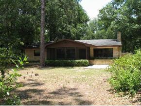 317 SE 51 St., Gainesville, FL 32641