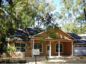 3818 SW 21st Drive, Gainesville, FL 32608