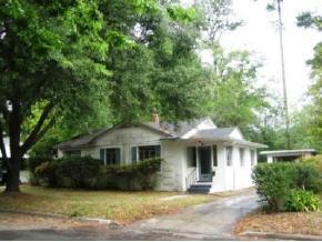 916 NW 9th Ave., Gainesville, FL 32601