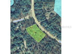 250 Ashley Lake Dr., Melrose, FL 32666