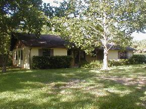 2636 NW 68th Ave., Gainesville, FL 32653