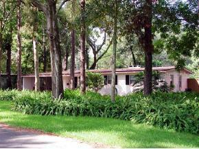 1514 NE 8th St., Gainesville, FL 32601