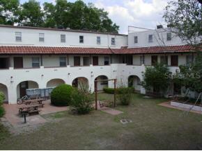 914 SW 8th Avenue, Unit 5, Gainesville, FL 32601